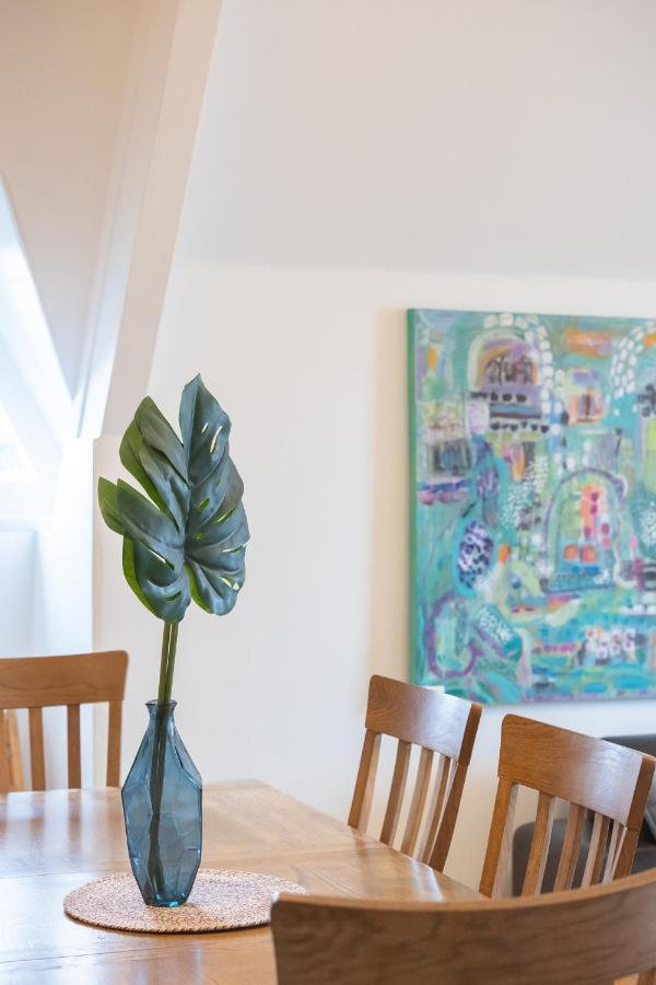 Spacious 3Br Victorian Cheltenham Loft Flat In Cotswolds - Free Parking Apartman Kültér fotó